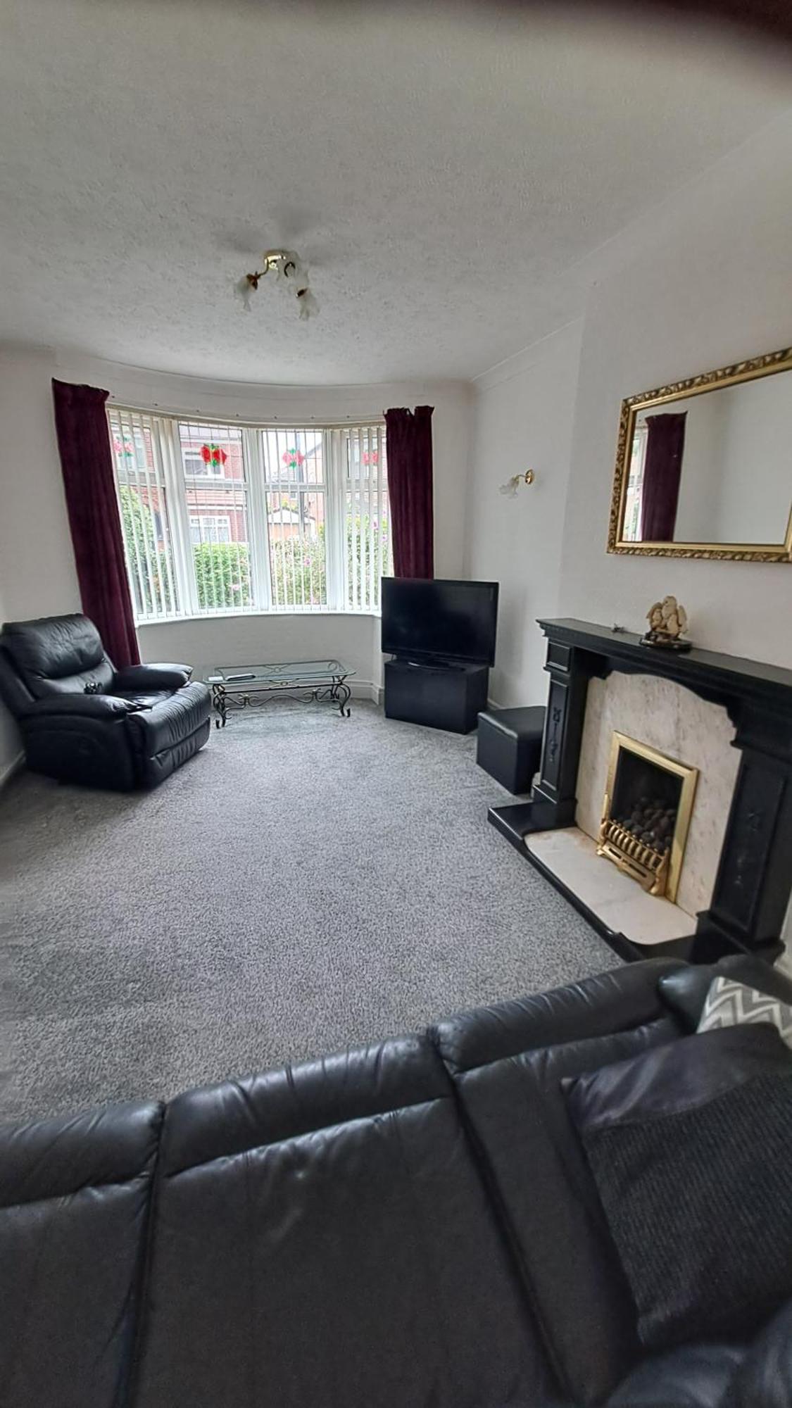Dalton House - Three Bedroom Property Stretford Free Parking Near The Trafford Centre แมนเชสเตอร์ ภายนอก รูปภาพ